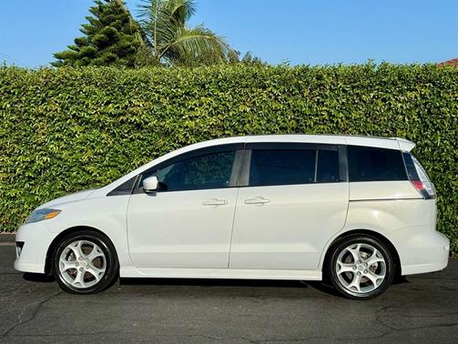 2010 Mazda Mazda5 Touring