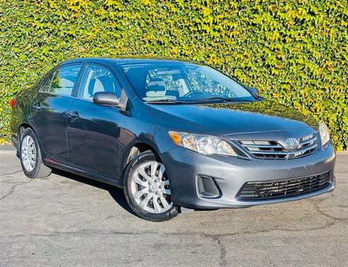2013 Toyota Corolla LE