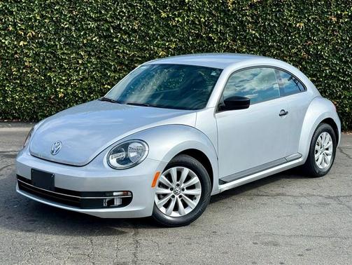 2016 Volkswagen Beetle 1.8T Fleet Edition
