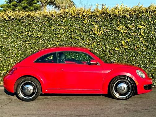2012 Volkswagen Beetle 2.5L