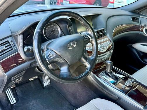 2013 INFINITI M37 Base