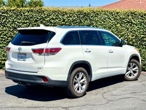 2014 Toyota Highlander XLE