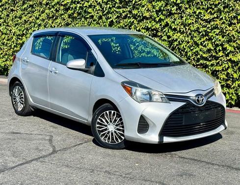 2015 Toyota Yaris L