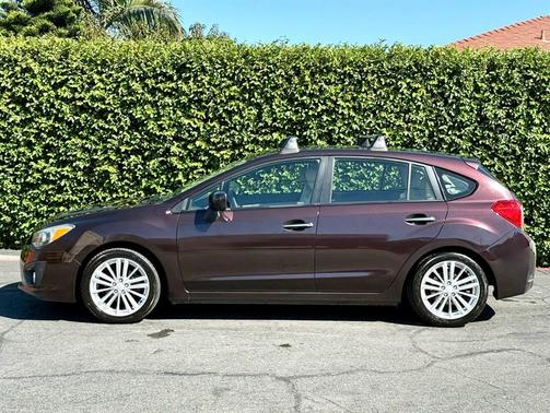 2012 Subaru Impreza 2.0i Limited