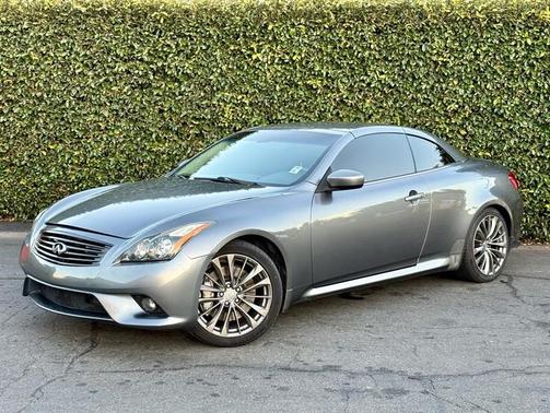 2011 INFINITI G37 Base