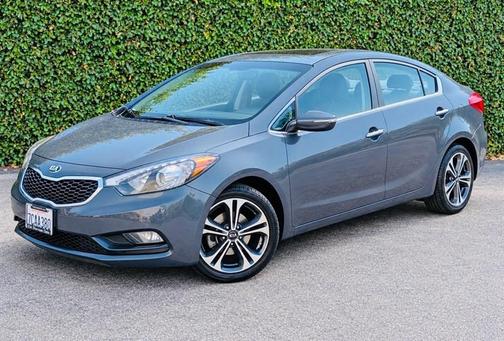 Gunmetal Gray 2014 Kia Forte EX