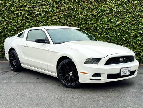 2013 Ford Mustang V6