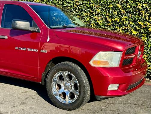 2012 RAM 1500 ST