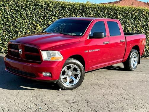 2012 RAM 1500 ST
