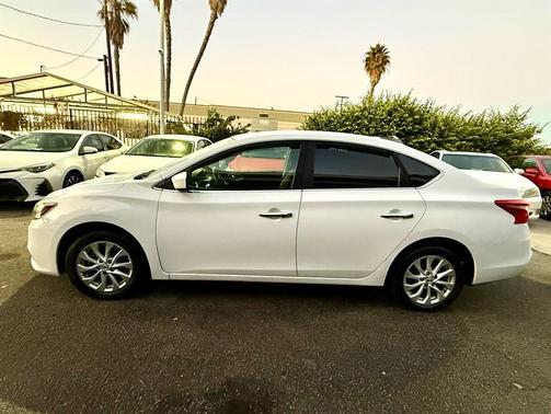 2018 Nissan Sentra SV