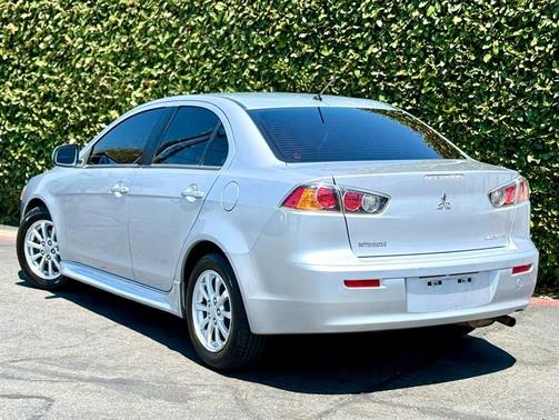2012 Mitsubishi Lancer ES