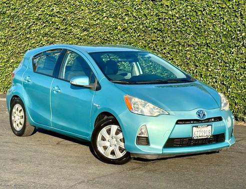 2013 Toyota Prius c Two