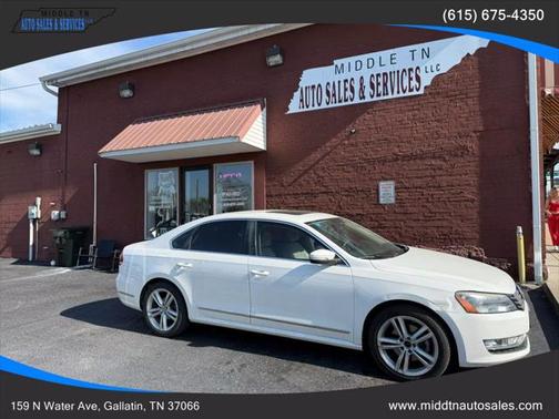 2013 Volkswagen Passat 2.0 TDI SE w/ Sunroof