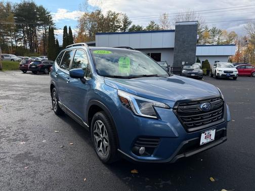 2023 Subaru Forester Premium