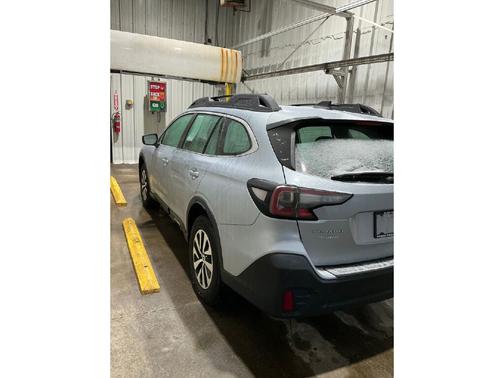 2021 Subaru Outback Base