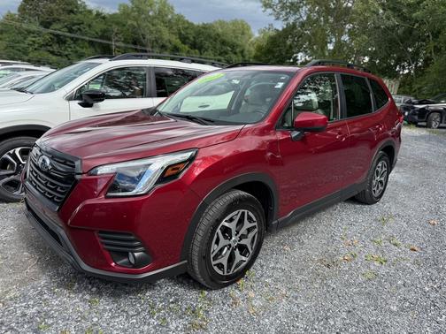 2023 Subaru Forester Premium