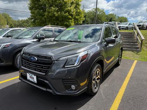 2022 Subaru Forester Premium
