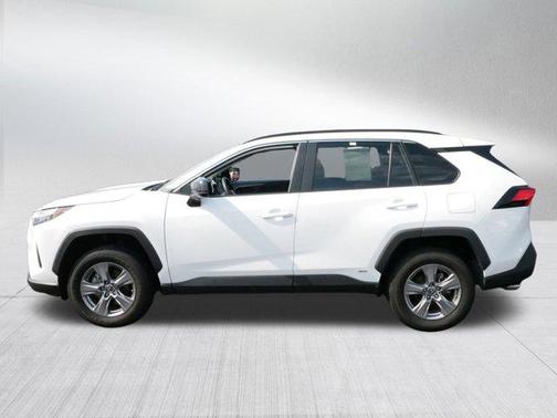 2024 Toyota RAV4 Hybrid SE