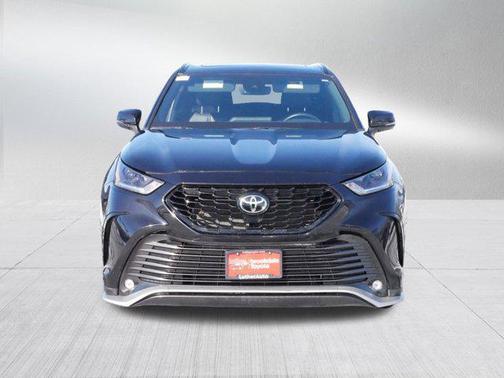 2024 Toyota Highlander XSE
