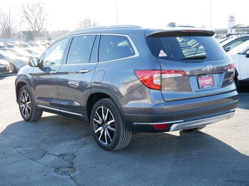 2021 Honda Pilot Touring 8-Passenger