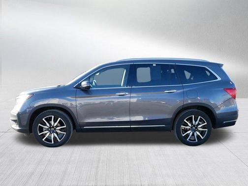 2021 Honda Pilot Touring 8-Passenger