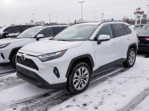 2025 Toyota RAV4 XLE Premium