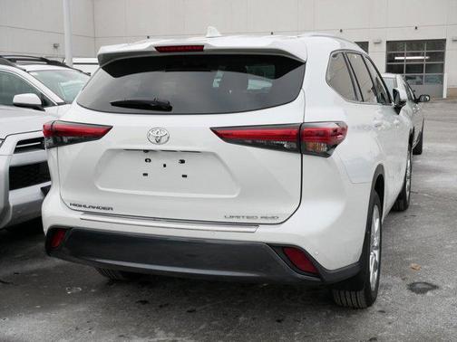 2023 Toyota Highlander Limited