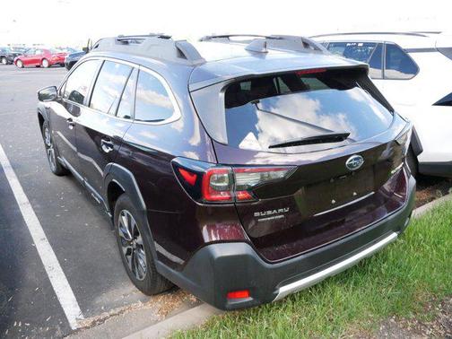 Dark Mahogany Pearl 2024 Subaru Outback Limited