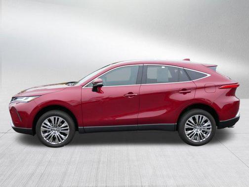 Ruby Flare Pearl 2024 Toyota Venza XLE