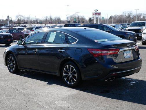 2016 Toyota Avalon XLE Plus