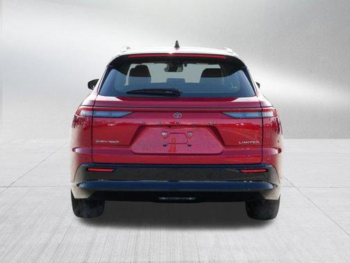 2025 Toyota Crown Signia Limited