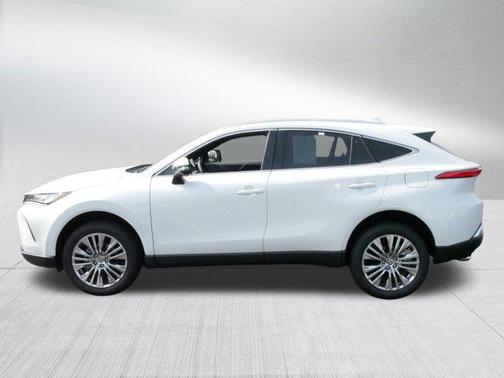 2024 Toyota Venza XLE