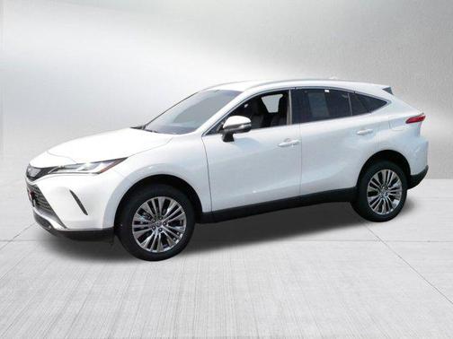 2024 Toyota Venza XLE