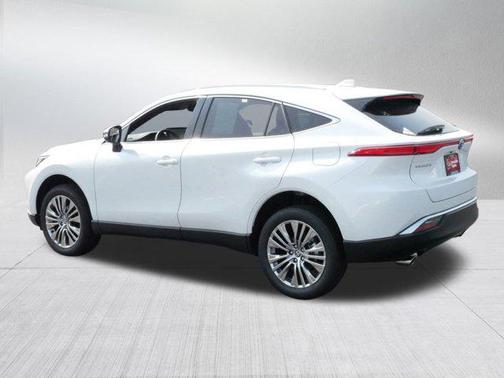 2024 Toyota Venza XLE