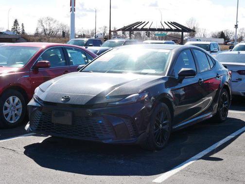 Midnight Black Metallic 2025 Toyota Camry SE