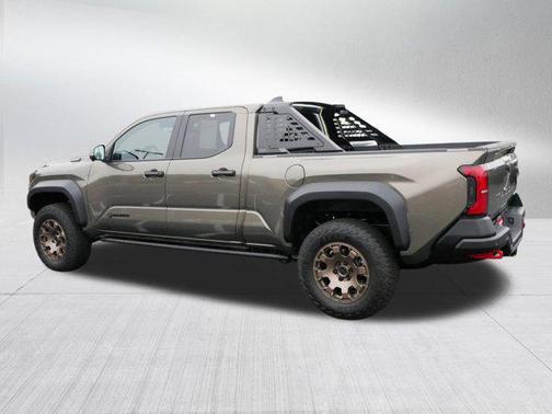 2025 Toyota Tacoma Hybrid Trailhunter