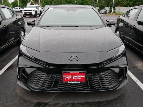 MIDNIGHT BLACK 2026 Toyota Camry SE