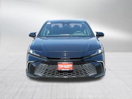 MIDNIGHT BLACK 2026 Toyota Camry SE