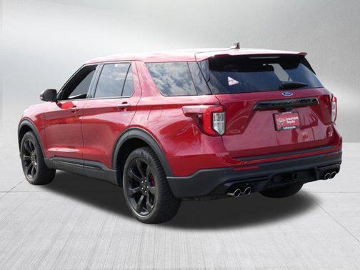 Rapid Red Metallic Tinted Clearcoat 2022 Ford Explorer ST