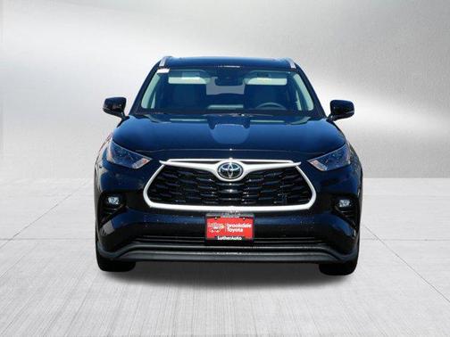 2026 Toyota Highlander XLE