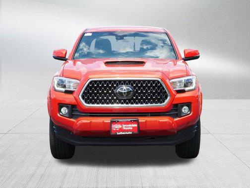 2018 Toyota Tacoma TRD Sport