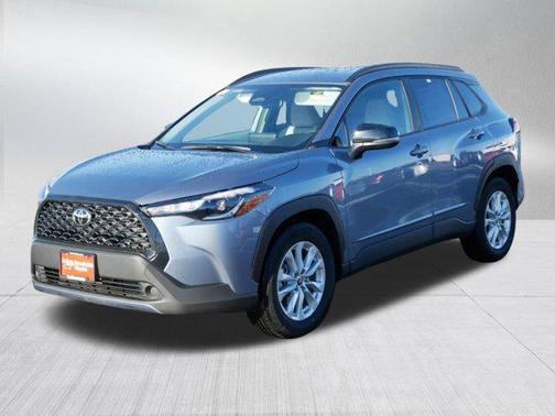 2025 Toyota Corolla Cross LE