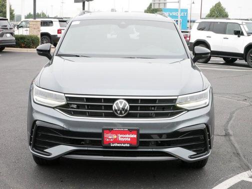 2022 Volkswagen Tiguan 2.0T SE R-Line Black 4MOTION