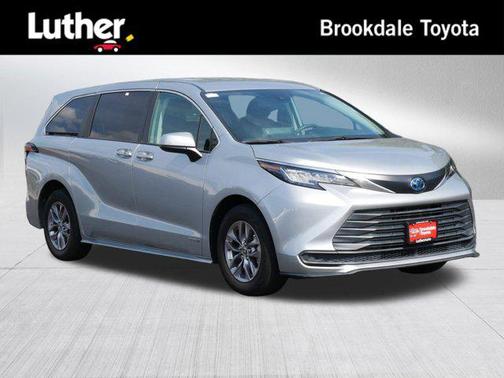 2021 Toyota Sienna LE