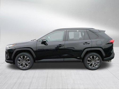 2022 Toyota RAV4 Hybrid XLE Premium