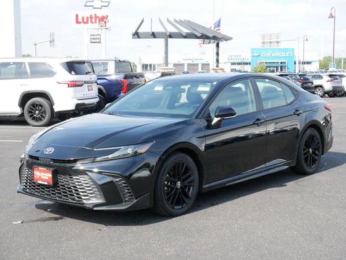 Midnight Black Metallic 2025 Toyota Camry SE