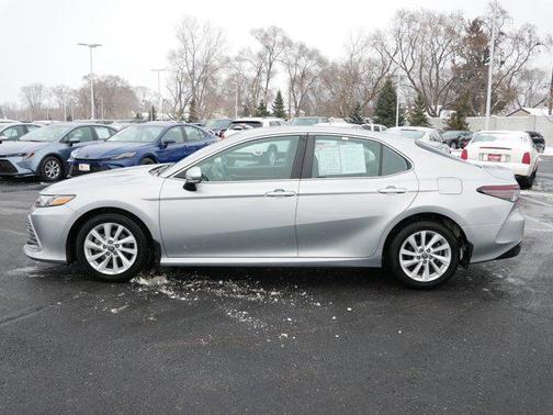 2022 Toyota Camry LE