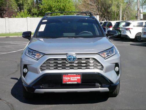 2021 Toyota RAV4 Hybrid SE