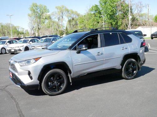 2021 Toyota RAV4 Hybrid SE