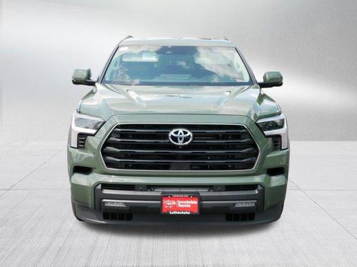 2023 Toyota Sequoia SR5